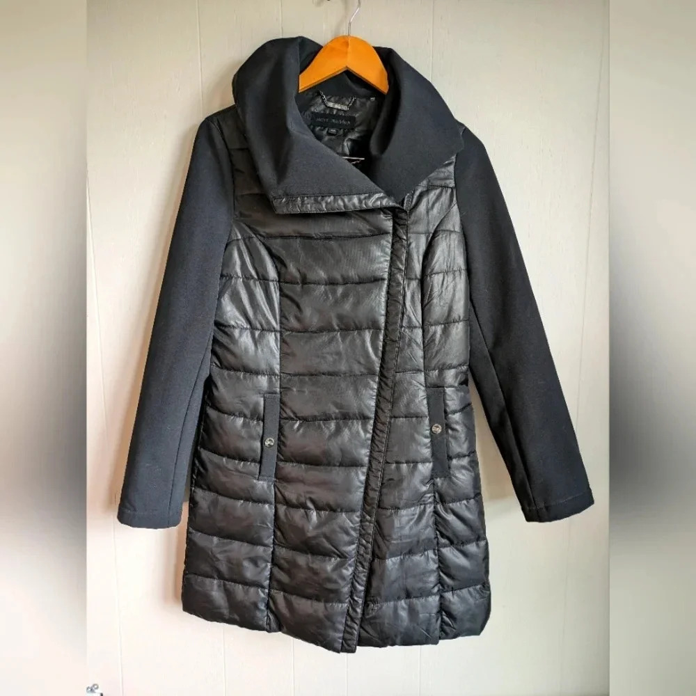 Steve Madden Puffer Coat in Black size Medium
